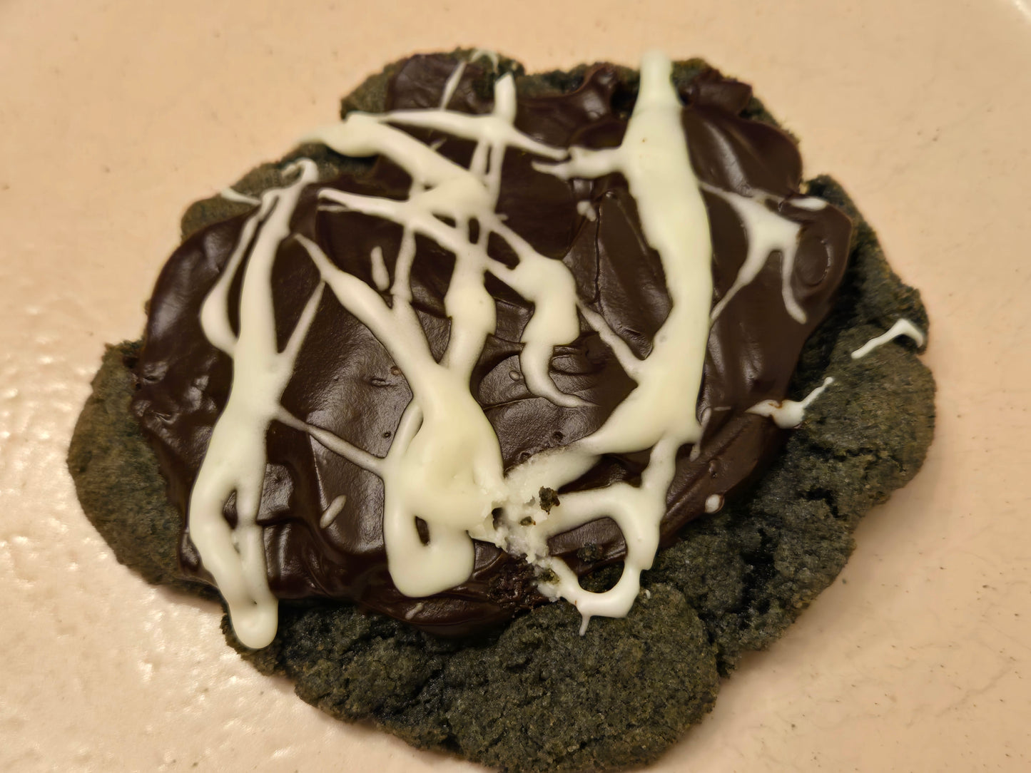 'Mini' Black Sesame Cookie